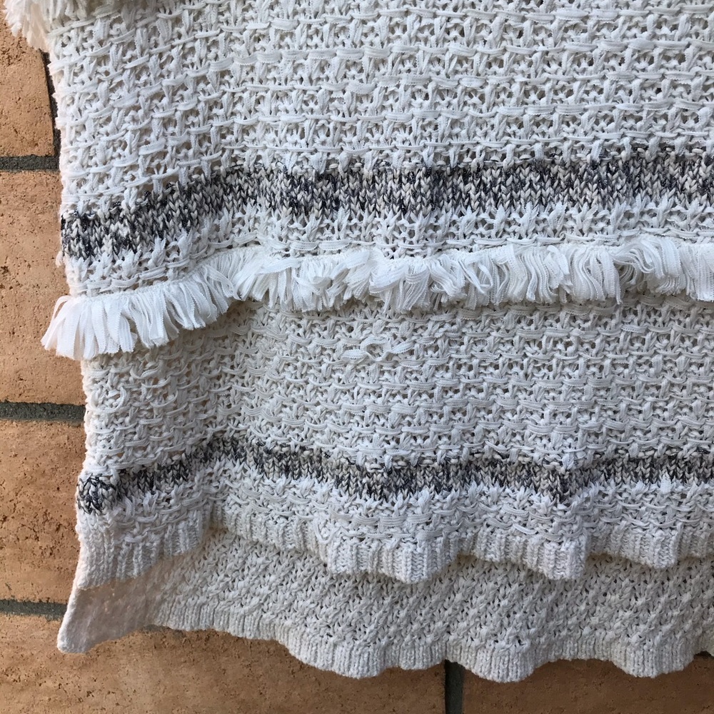 Crochet Style Top - Picture 3 of 5